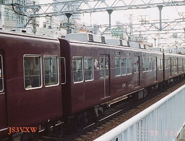 ��}�@�U�V�U�Q�@���Q�V�Q�O