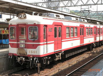 �P�T�O�P�`�@�P�T�O�P�@�闖��w�@2005.4