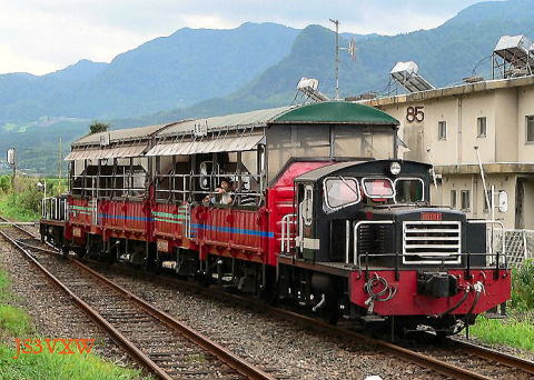 �g���b�R�䂤�������ƌ����@DB101