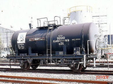 ���L�ݎԁ@�^���X�Q�O�O