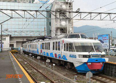 �x�m�}�s�@2000�n�@�t�W�T�����}�@�N��2002�@